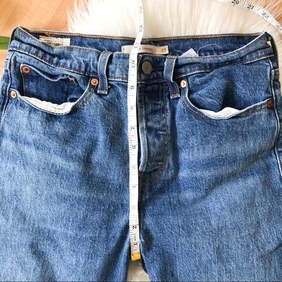 Levi’s Wedgie Straight Raw Hem Ankle Jeans Size 27 - Picture 6 of 8